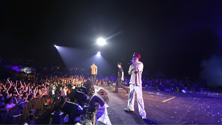 Việt Nam đã thôi 'ngoài vùng phủ sóng' - Ảnh 1. Epik High hứa trở lại vào năm 2024 - Ảnh: HAY Fest