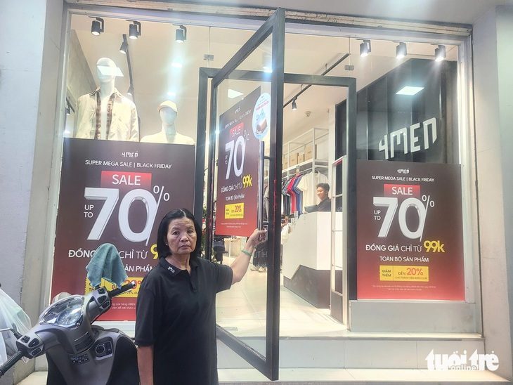 base64-1732927922769493258993 Black Friday chỉ thực sự sôi động buổi tối, người bán lo không đủ doanh số - Ảnh 1.