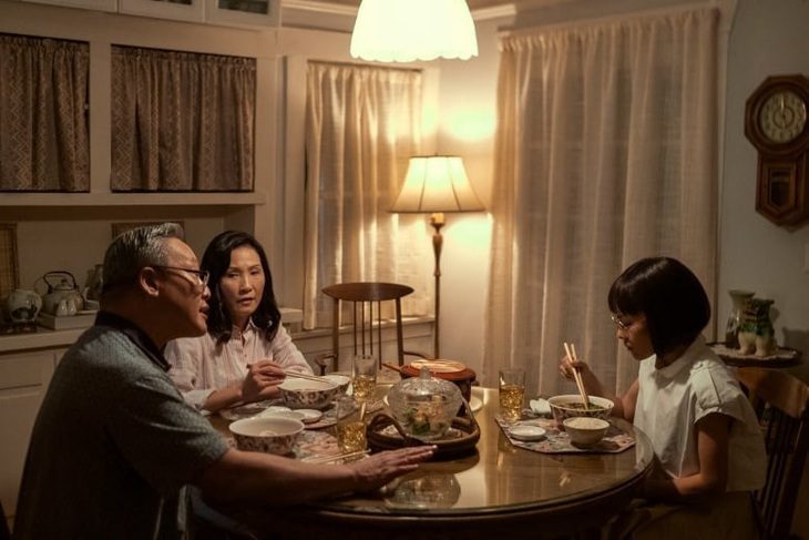 Hồng Đào cùng các diễn viên của Beef trong một cảnh phim - Ảnh: Netflix Hồng Đào cùng các diễn viên của Beef trong một cảnh phim - Ảnh: Netflix