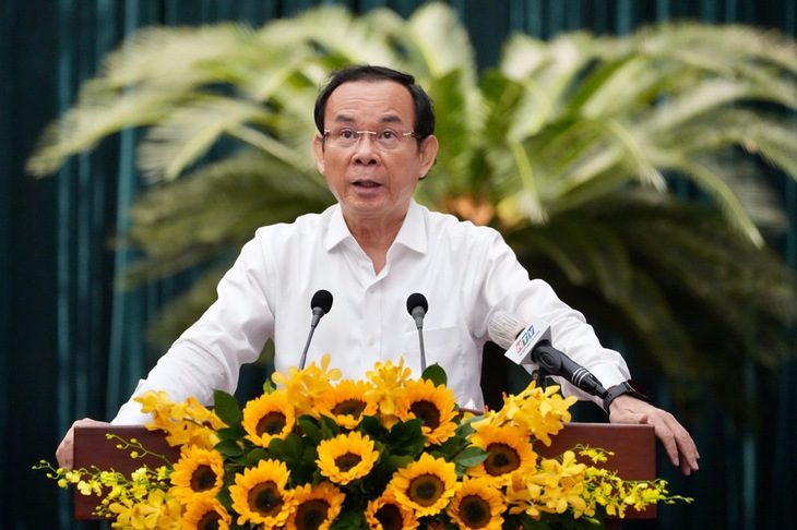 Bí thư Nguyễn Văn Nên: Cần chỉ thẳng cán bộ né tránh để xử lý nghiêm minh- Ảnh 1. Bí thư Nguyễn Văn Nên phát biểu - Ảnh: HỮU HẠNH