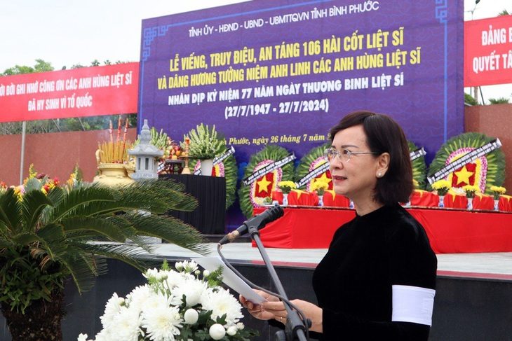 Bình Phước truy điệu, an táng 106 hài cốt liệt sĩ- Ảnh 1. Bình Phước truy điệu, an táng 106 hài cốt liệt sĩ- Ảnh 1.