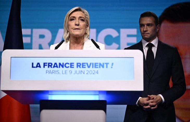 Lãnh đạo Mặt trận Quốc gia Pháp Marine Le Pen phát biểu ngày 9-6 - Ảnh: AFP Lãnh đạo Mặt trận Quốc gia Pháp Marine Le Pen phát biểu ngày 9-6 - Ảnh: AFP
