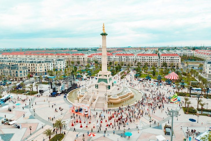 Các ‘ông lớn’ bất động sản nộp ngân sách thế nào trong năm 2023- Ảnh 1. Một góc khu đô thị Vinhomes Ocean Park 2, dự án mang lại nguồn thu lớn cho Vinhomes trong năm 2023 - Ảnh: M.L.