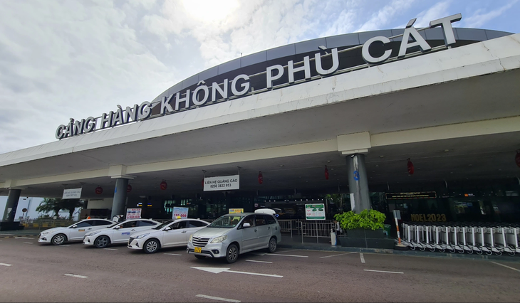 Bình Định đề nghị Chính phủ hỗ trợ 1.500 tỉ đồng mở rộng sân bay Phù Cát- Ảnh 1. Sân bay Phù Cát hiện có công suất thiết kế 2,5 triệu khách/năm - Ảnh: LÂM THIÊN