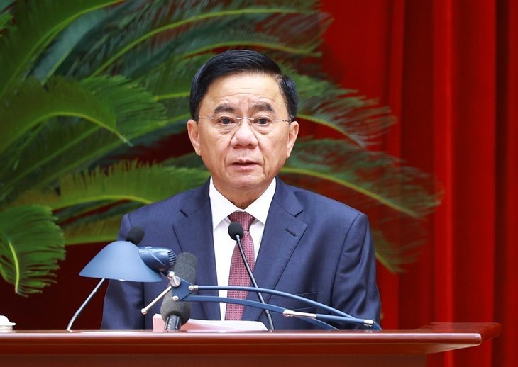 Quy định mới của Bộ Chính trị bảo vệ người đấu tranh chống tham nhũng, lãng phí, tiêu cực - Ảnh 1. Quy định mới của Bộ Chính trị bảo vệ người đấu tranh chống tham nhũng, lãng phí, tiêu cực - Ảnh 1.
